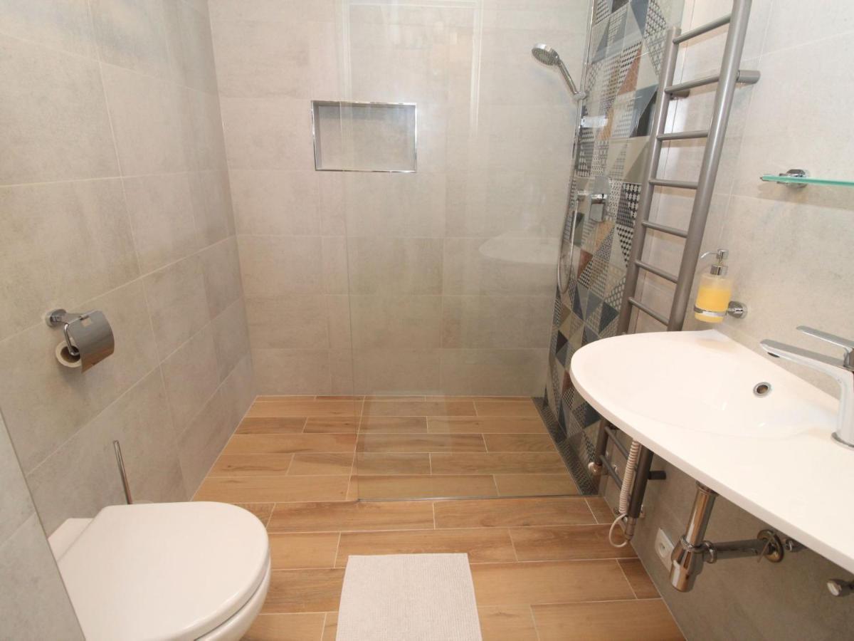 Apartament O21 By Interhome Praga
